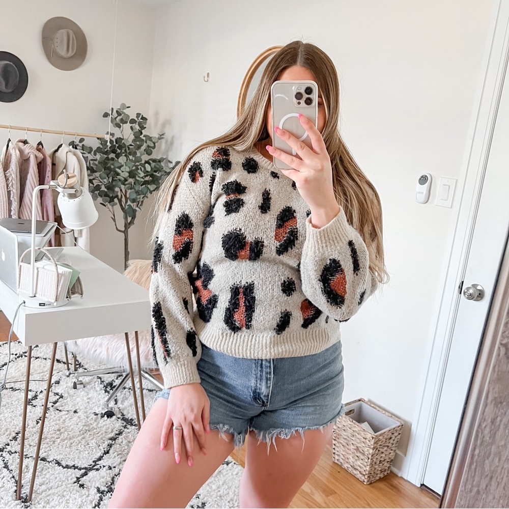 Storia leopard sweater small